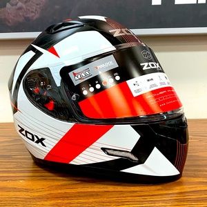 NEW ZOX motorcycle helmet size large